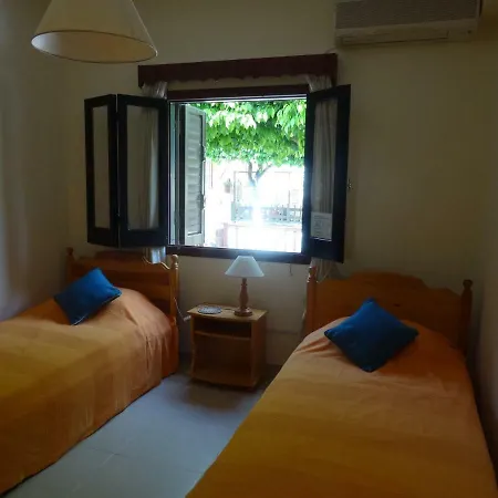 Prodhromos Villas