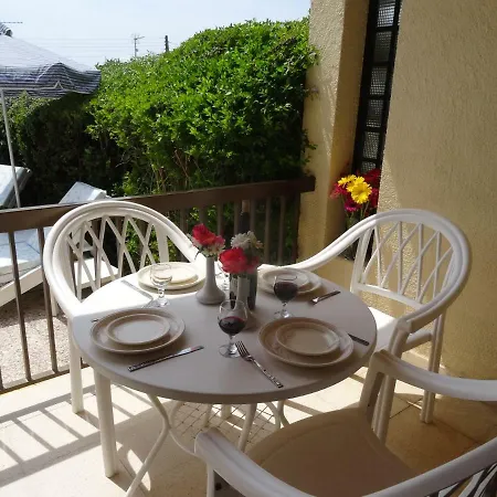 Prodhromos Villas